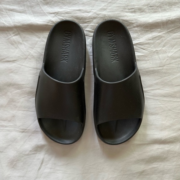 NWOT GymShark rest day slides, black! EU 40, US mens 7 - Picture 5 of 5